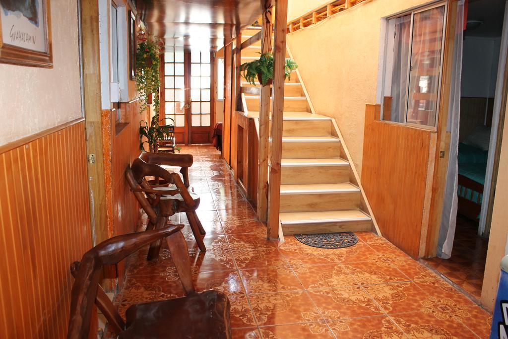 לה סרנה Hostal Valles Del Mar מראה חיצוני תמונה
